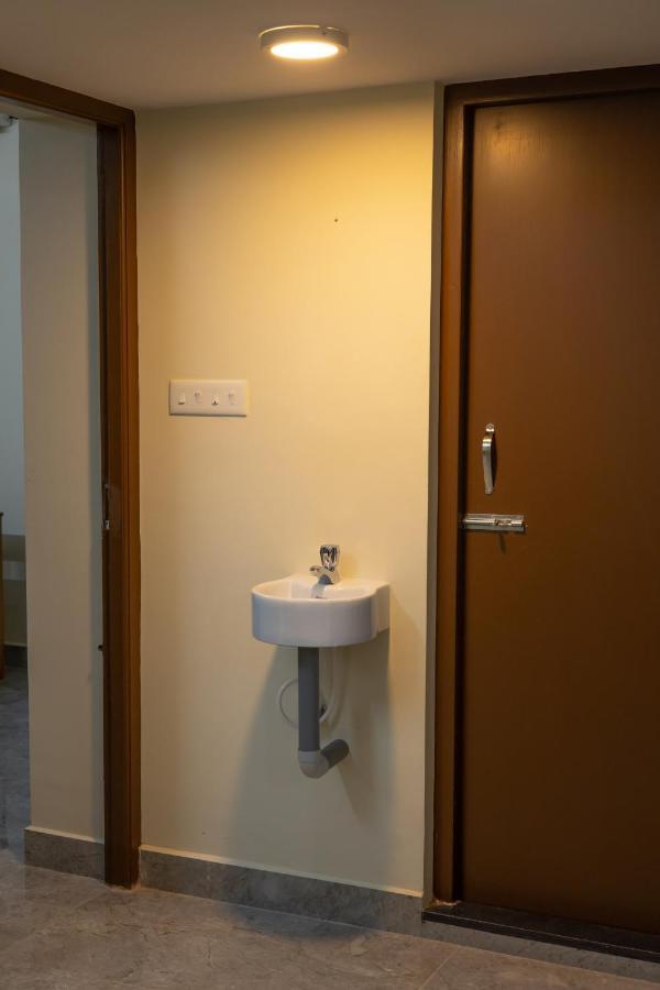 Live Inn Jp Nagar Tiruchirappalli Luaran gambar